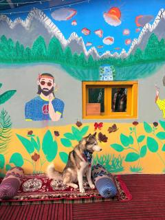 Clovee's Rooms and Cafe - 2