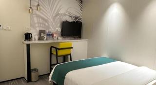 Golden Central Hotel Shenzhen - 2