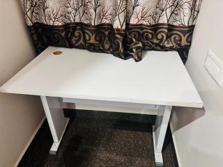 A home next to the Beautiful Park - 1