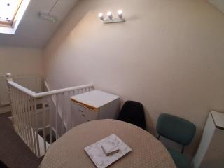 Serene Southampton Apartment with 3 Bedrooms - 1