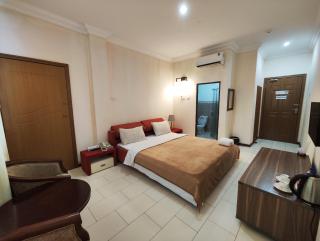 Golden Village Hotel - 4