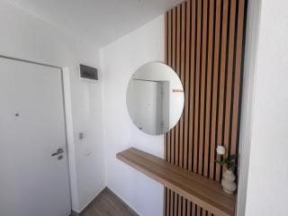 AT Modern Boutique - Bucarest - 9