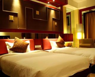 Dunhuang Grand Soluxe Hotel - 0