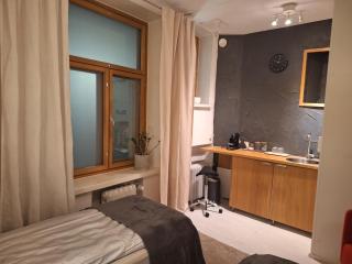 Luxhousing city hostel - 1