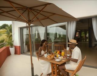 La Colombine Appart'Hôtel - 0