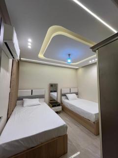 اندرو بلازا - 9