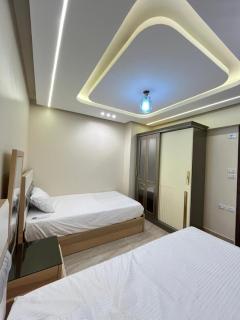 اندرو بلازا - 1