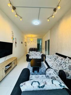 Ayaan Family Retreat with PS4 and Netflix - 9