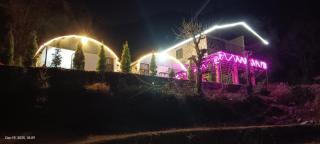 Oak Retreat Huts - 9