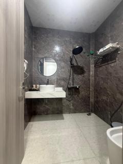 Ven Biển Hotel - 7