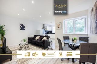 Modern 1BR By Luxiety Stays Short Lets & Serviced Accommodation Southend on sea - City Centre, Nr the beach, High St & Adventure Island - 0
