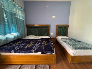 Hotel chopta view - 4