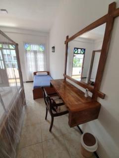 Clara Guest House Hikkaduwa - 8