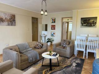 LUX HOMES&CaR RENTALS - 4