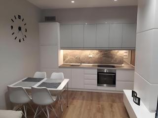 Elior Bazaar Apartments - 7