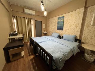 Neels&Bill's Apartment - 8