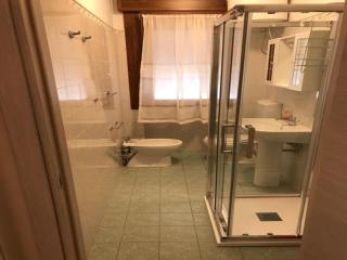 Renovated flat near the main avenue - 5