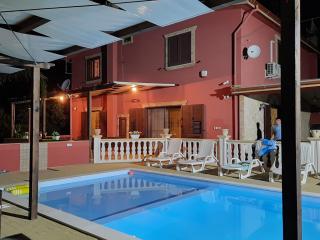 Villa Radiosa In Sicily with private fenced pool, Please read host info for correct price - 4