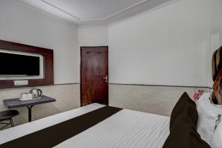 Hotel O by OYO Royal Palace - 6