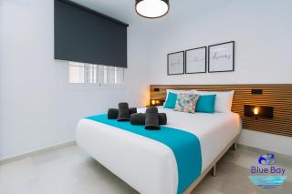 Breakfast at Tiffanys - 6