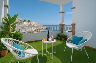 Breakfast at Tiffanys - 8