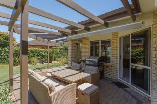 Beachwater Getaway Close to Walks Shops & Dining - 7