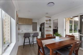 Beachwater Getaway Close to Walks Shops & Dining - 1