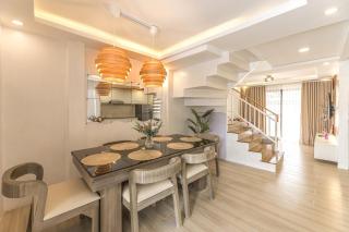 Tagaytay Staycation with Pool and Free Private Parking - 5