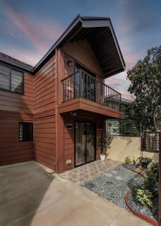 Tagaytay Staycation with Pool and Free Private Parking - 7