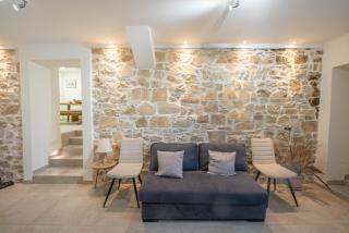 Family Villa Portes with panoramic view! - 2