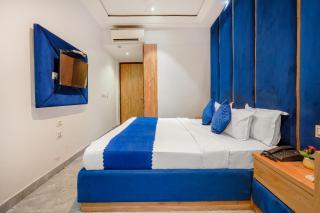 Hotel Kashmir inn Just 2 Min walk from Golden Temple - 3