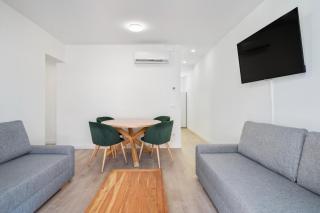 The 45 Collection Suites & Penthouse - 8