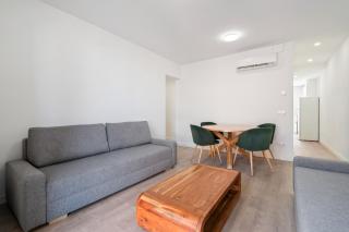 The 45 Collection Suites & Penthouse - 7