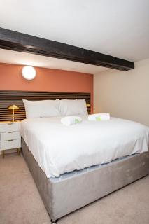 Vacant Nests The Allendale Central 3BR - 7