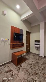 Azhagumail Honey Resort Kanthalloor - 5