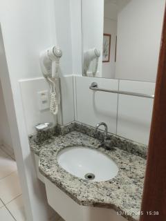 Gold dolphin grand hotel Flet com 1quarto independente,cozinha e sala integrada Para 5 Adultos é 1crianca até 6 anos - 5