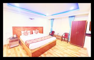 The Golden And SPA - 5