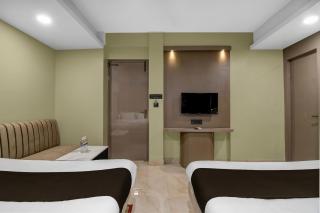 Hotel O KOLKATA SEVEN INN LLP - 1