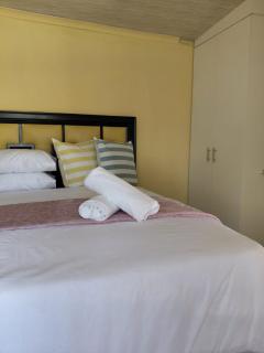 Cozy Cottage near Bedfordcentre & Eastgate Mall - 8