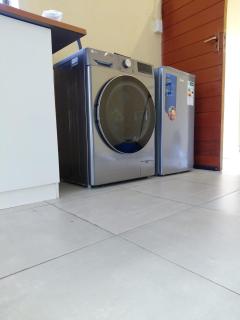 Cozy Cottage near Bedfordcentre & Eastgate Mall - 4