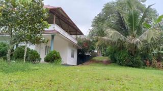 Chirackel Gardens Mountain View Resort - 9