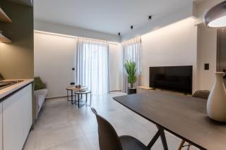 2 Separate Apts Together with Yard and Seperate Entrances near the Heart of Kalamata - 2