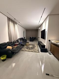 Al manama house 2 - 0