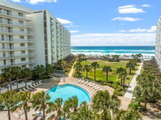 Mainsail Breeze With Heated Pool And Private Beach - 0