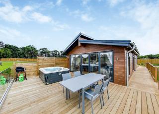 Noahs Retreat - Laceby - 9
