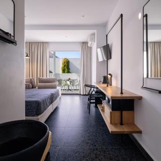 Afroditi Venus Beach Resort - 4