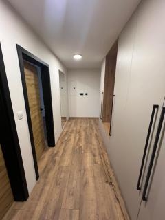 Zatienime Aparts - 0