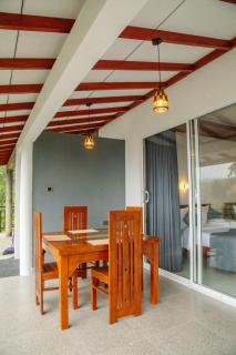 Ella Mountain Bliss - 6