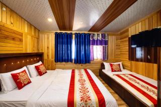 Hotel Naini -Lake -View Near The Mall Road - Restaurant And Free Wifi All Rooms - Prime Location - Best Hotel - 1