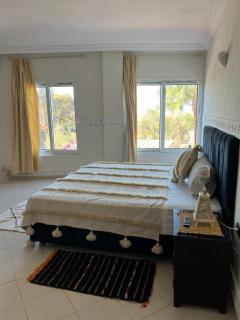 Nomad Surf Hotel - 1